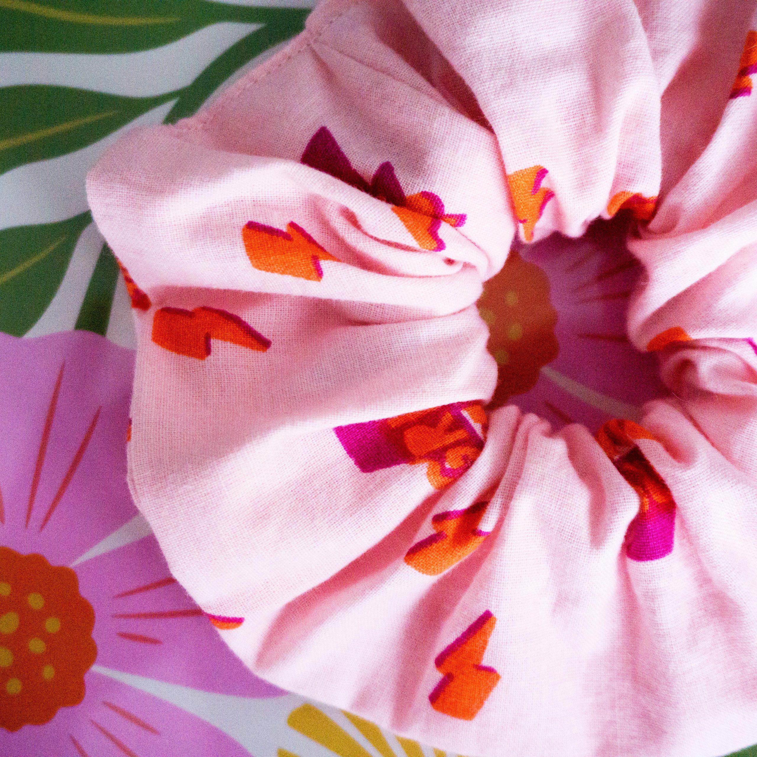 Chouchous tissu - rose, violet et orange motifs éclair et girl power