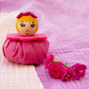 Poupée senteur - La petite poupée rousse 🪆