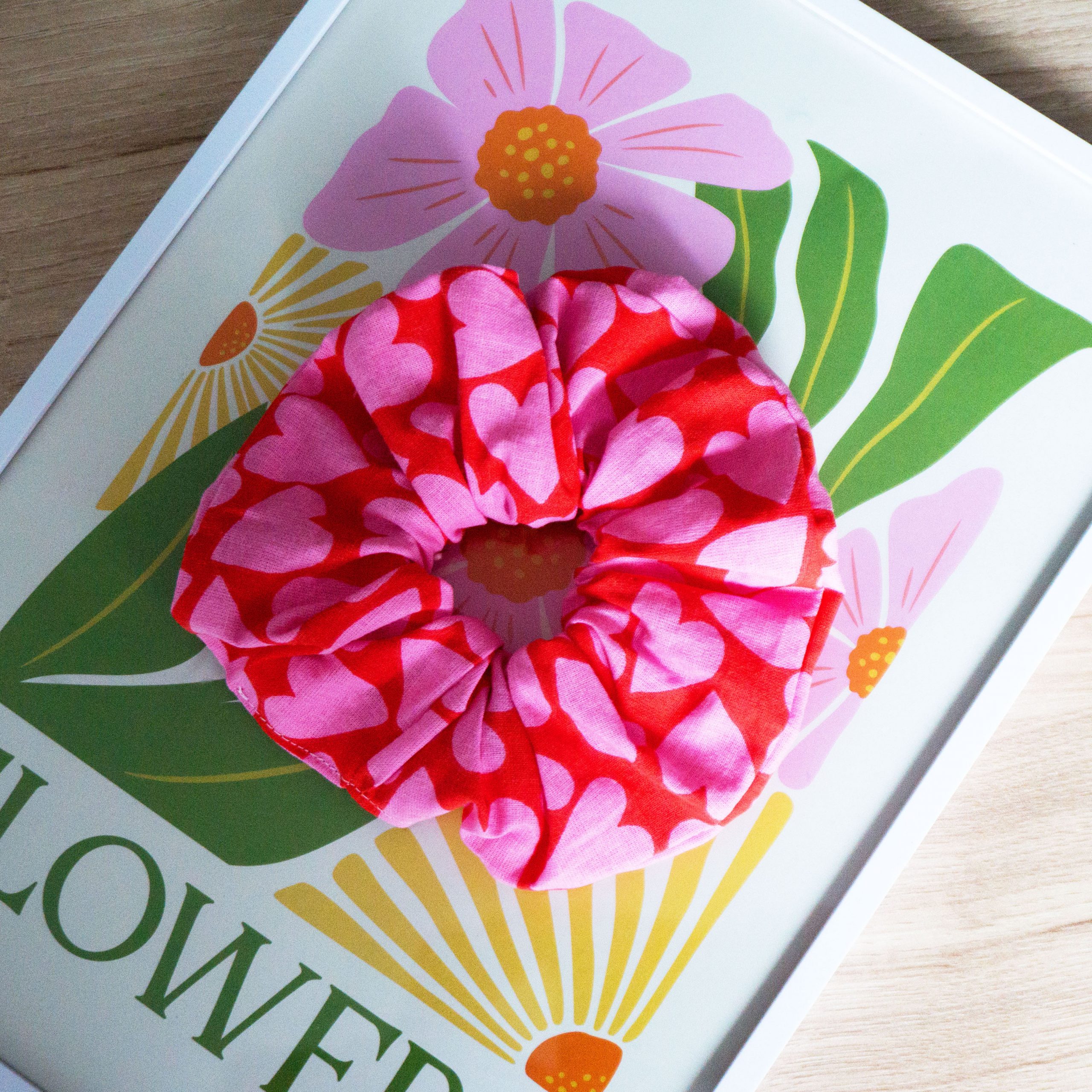 Chouchous tissu - rose et rouge motifs coeurs